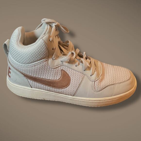 Wmn's 10 NIKE COURT BOROUGH Mid Premium Light Bone Ivory Sneakers 844907-003 EUC - Picture 4 of 12